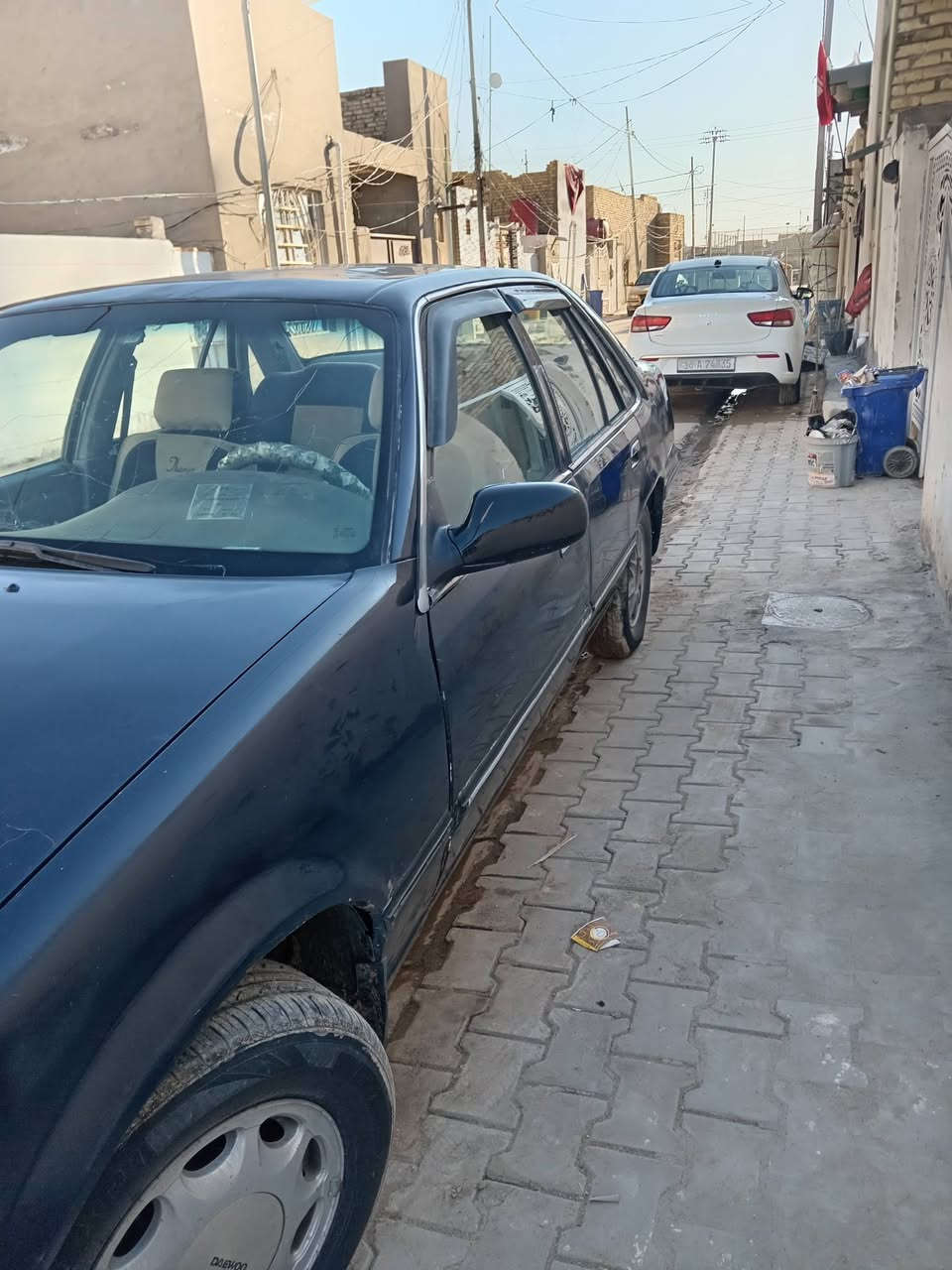 دايو برنس موديل 93 اوتماتيك مكينه لاتبخير لا تنقيص حداديه جيده تخم تاير باتري
مصبوغه عام كهربائيات كلها شغاله سعر 30 بيه مجال حك الجيه موبايل ***********
