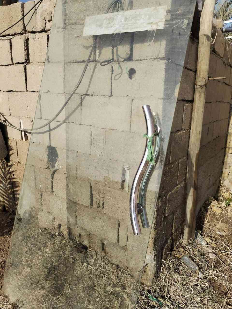 باب 🚪 جام نضيف للبيع السعر (50)الف
***********
