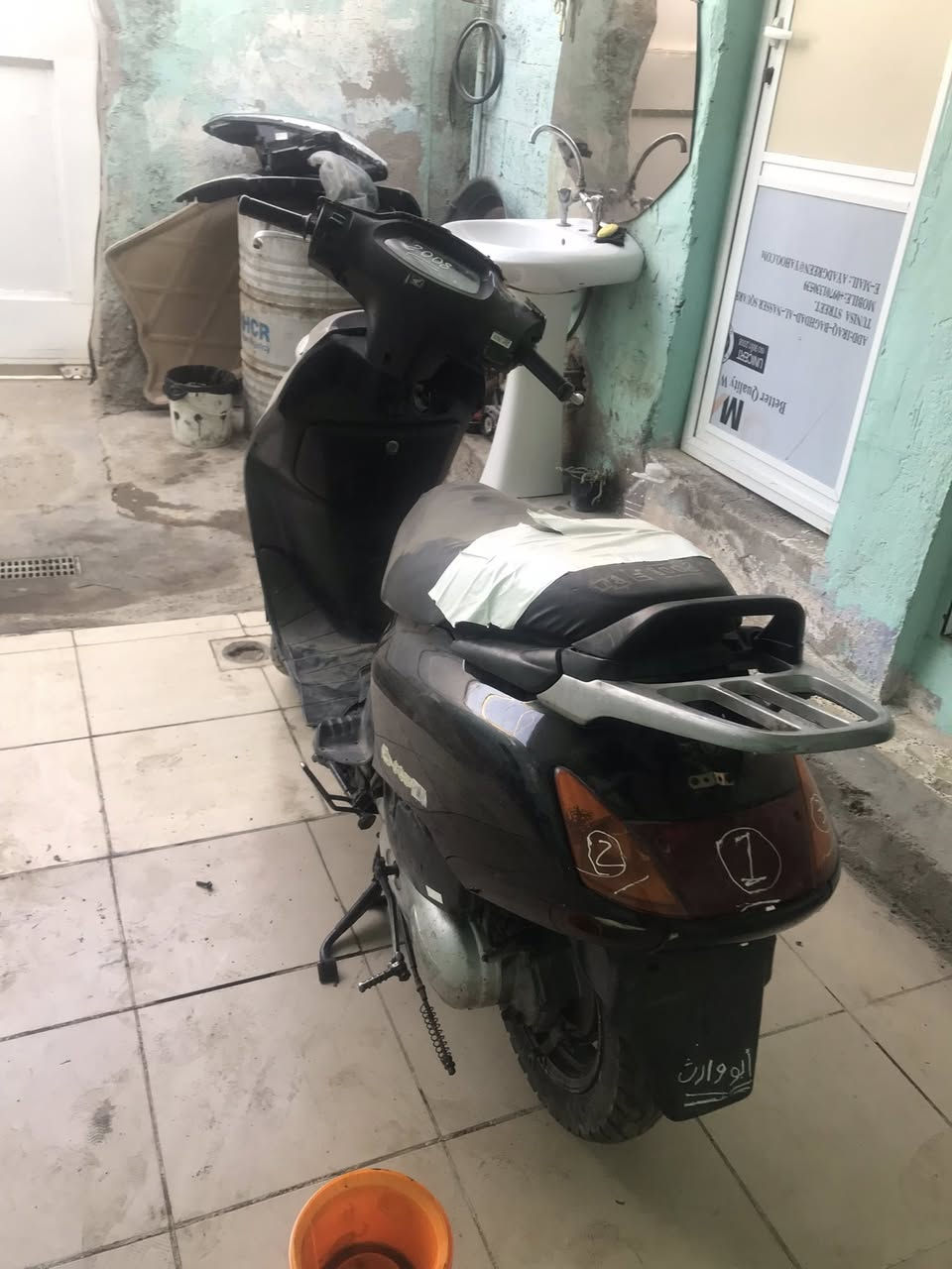 السلام عليكم 
دراجه سبيسي ياباني تركته فتره وطفت بعد ما شتغلت مادري كطعت نار يمكن درتله دهن وماكو اني لعبت روحي منه واريد ابيع كوم حديد اكرر كوم حديد كوم حديد 200 الف او اروس واطي فرق مكاني بغداد بوب شآم


**إذا كنت صاحب هذا الإعلان وتريد حذفه لأي سبب، رجاءا أرسل رسالة إلى الدعم الفني**