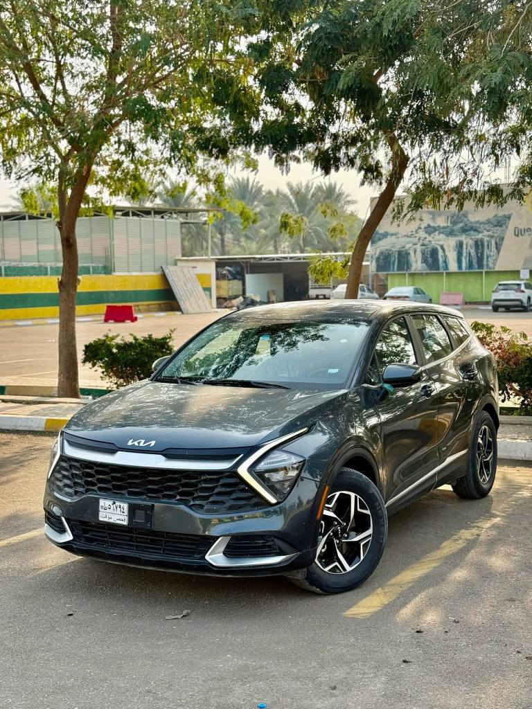 Kia Sportage 2023
السلام عليكم 
للبيع سبورتج 23 نص فول 
حادث جاملغ صبغ نص جاملغ فقط 
للاستفسار الاتصال على الرقم 
*********** حلة, بابل

