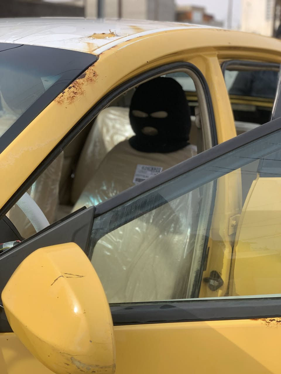 سلام عليكم
شيري فلاوين للبيع او المراوس 
السياره ب اسمي مداور شوكت ميعجبك 
السياره كامله مكمله نقصها بس بك لايتاات ويخاسات بدور 
السعر 25 مجالها قليل 
مكاني كوفه حي ميسان 
***********
