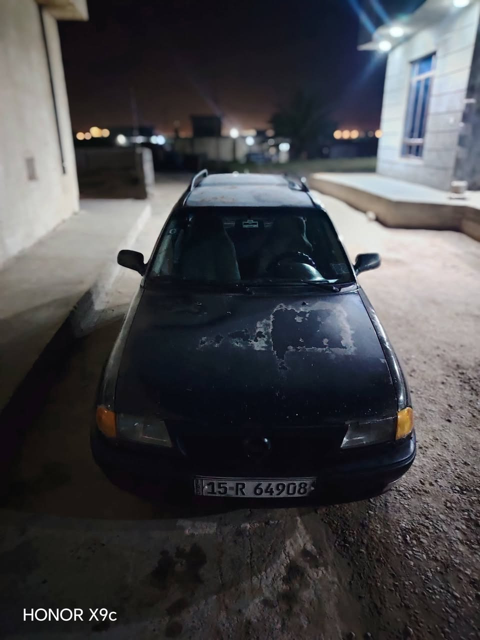 سلام عليكم لبيع اومراوس استرا موديل96 محرك وكير جديد صدر زين اصل تبريد تخم تاير كهربائيات كوله شغاله لايت زنون داخل صاج بلاديه لسعر 27 وبيه مجال لمكان فلوجه لهاتف *********** /***********
