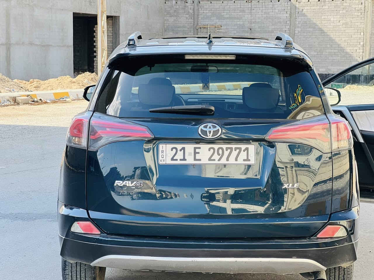 السلام عليكم  
رافورت موديل 2017
فول مواصفات XSE
تحكمات كهرباء 
تبريد وتفئا بلكشان 
لون نيلي 
كير ومحرك شرط  
نوع السياره امريكي 
ضراره بدون دواخل 
داخل ابيض واسود 
ماشي 38
رقم اسليماني 
تحويل ثانيوم 
مكان السيار صلاح الدين تكريت 
الستفسار ***********
