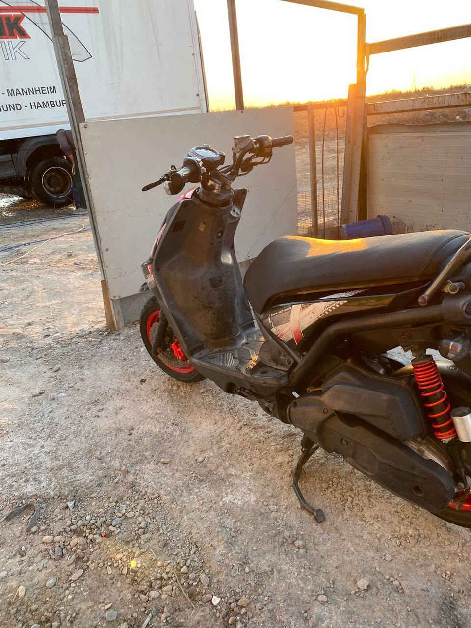 السلام عليكم سكنس جبلي ياباني بنت امها الدراجه كفاله من كلشي مكينه كهربائيات كله كامل سعرها مليون و350 وبيها مكان حك الجيه العنوان... بغداد جكوك 📍


**إذا كنت صاحب هذا الإعلان وتريد حذفه لأي سبب، رجاءا أرسل رسالة إلى الدعم الفني**