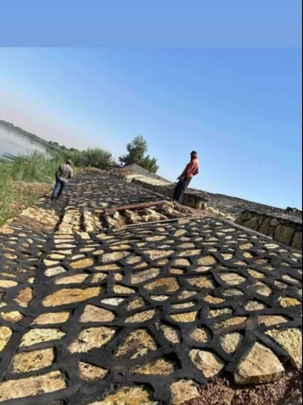 بناء حجر كرسته وعمل اسيجه بيوت تغليف أساسات *********** @*********** حلة, بابل
