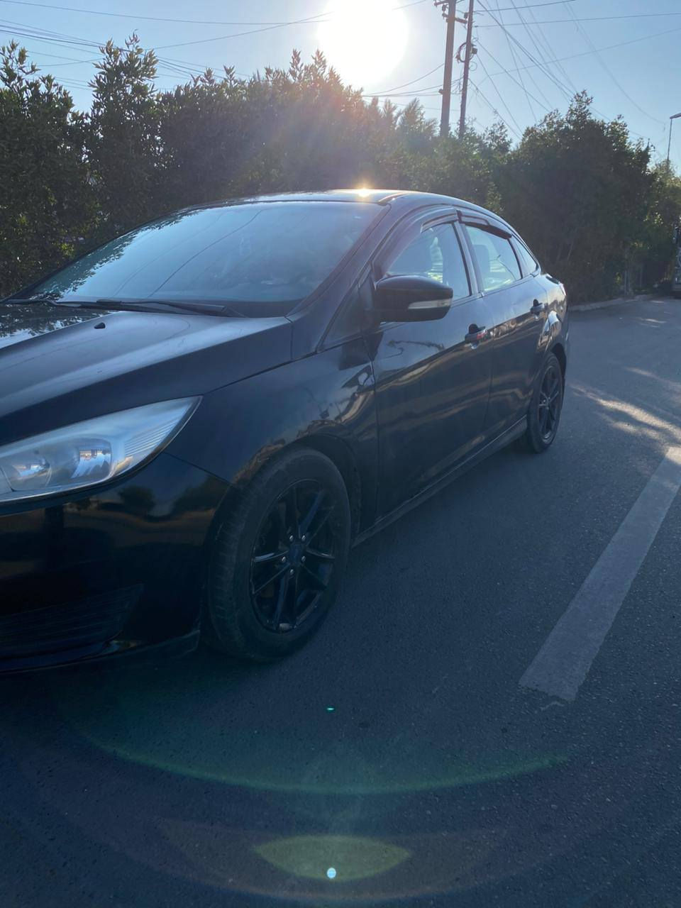 سلام عليكم
فورد فوكس 2017
مكينه 2.0
رقم اربيل انكليزي 
ماشيه 118
مكانه بغداد شارع فلسطين 
74, بيه مجال
***********
