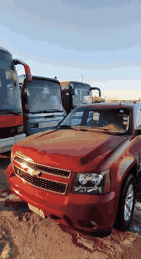 السلام عليكم تاهو 2010 وارد  امريكي بدون ضرر 
مكينه كير حداديه تبريد كفاله سياره جديده  
 رقم بغداد انكليزي بسمي تحويل ثاني يوم  تخم  تاير ويل مال 24 ستوني شادهن 
 كشن  جلد جديد كهربائي 
المواصفات/
صندوق كهربائي
اشاير مري 
كامره خلفيه ابلاد 
شاشه اماميه 
لايت زنون 
(ملاحضه )
السياره بيها كم قطعه صبغ بدون ضرر 
ابيع صبغ عام 
سياره جديده مل بيت ماناقصها برغي السعر 190 رقم الهاتف / *********** // *********** / العنوان ميسان
