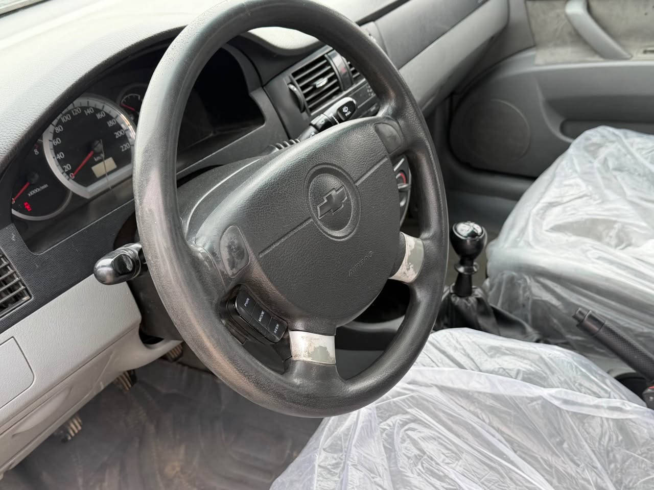 شوفرليت اوترا موديل 2012سبي كير عادي جوار بارجه بوياغ كه ميك به ده نه كه ي كرتوه كيرمه كينه به شه رت ره قه م سه نه وي نوييه كويسينجاك, أربيل


**إذا كنت صاحب هذا الإعلان وتريد حذفه لأي سبب، رجاءا أرسل رسالة إلى الدعم الفني**