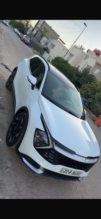 سبورتج 2023 رقم اربيل ماشيع 13 الف بعدهه زيرو السياره جديده بوضع الشرك...