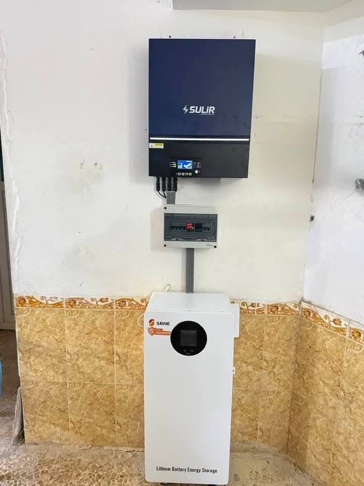 على بركة الله ☀️
تمّ تجهيز وتنصيب منظومة طاقة شمسية  في الديوانية -قضاء النعمانية 
في بيت الأخ لطيف جدول اليساري
منظومة 20 أمبير نهاري 16 ليلي  صُمّمت لتغطي الاحتياج اليومي بكفاءة عالية واستقرار تام ⚡

✔️مواصفات فنية عالية
 استخدام أجود المواد العالمية
 ضمانات حقيقية ومكتوبة
 تنفيذ بدقة واحترافية عالية
 العمل تحت إشراف كادر هندسي متخصص

لأن الطاقة الشمسية مو مجرد ألواح…
هي راحة، أمان، واستثمار ذكي للمستقبل 
إذا تحب تتحرر من انقطاع الكهرباء وتريد شغل مضمون من ناس تعرف شغلها،
تواصل ويانا وخلي الشمس تشتغل عنك 
م مهند الشمري للاستفسار أكثر ***********
***********
