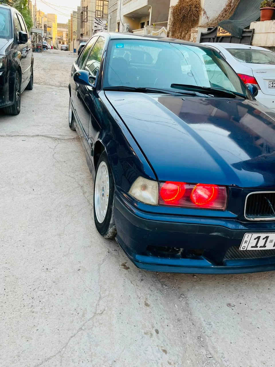 السلام عليكم
BMW E36 325i للبيع فقط 

باسمي تحويل ثاني يوم 
موديل 1992
مكاني بغداد 
عليها كت M كامل 
دعامتيه الخلفيه M موجوده نفس لون السياره 
صبغ جديد جماليه 
كير كفاله و المكينه بيه تبخير شغاله طبيعي تنقيص قليل جدا ما مأثر على عزم السياره 
نقوصات تبريد و البور ستيرن ثقيل أتوقع يحتاج تجفيت 
 

اخوان السياره كلش حلوه ونصبته حلوه وسعره مناسب بل نسبه لهيج نضافه سعر 39 وبيه مجال للشراي مو شراي لا تتصل 

***********
