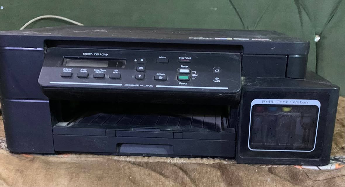 السلام عليكم طابعه للبيع ماخذيهه ٥٠٠ نوع برذر مستخدمه سنه سعر البيع ٢٥٠


**إذا كنت صاحب هذا الإعلان وتريد حذفه لأي سبب، رجاءا أرسل رسالة إلى الدعم الفني**