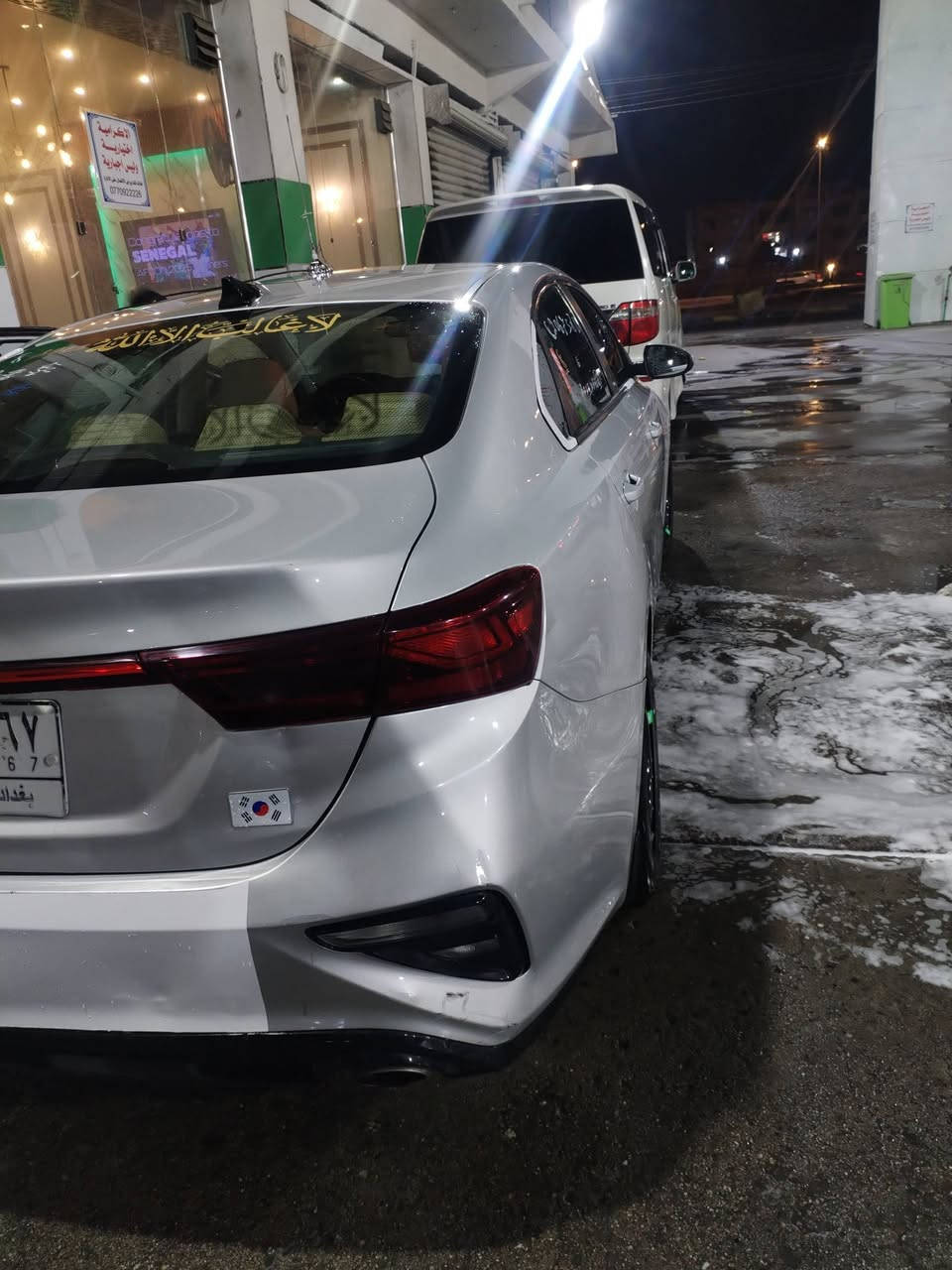 فورتي 21 معوقين بغداد جاهزه للوكاله بئسم بنيه سياره جديده دخول 23 ماشيه 80..  كير محور AT المرغوب سياره حادثه جاملق وبنيد خفيف بس بنيد وجاملغ  مصبوغ     سياره جديده وحلا من صور. دوشمه كشنات + ارضيات كامره رادار امامي + خلفي تخم تاير جديد من هاذ دلوب لياباني ما عايزه شي سياره مكاني بصره سعر 120. رقمي ***********
