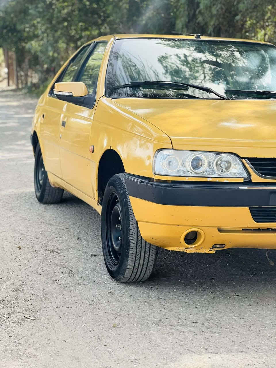 سلام عليكم للبيع بيجو مديل 13 رقم بغداد كير مكينه خير من الله دواخل جديد وتخم تاير جديد السعر 15 وبيه مجال... رقم ***********
