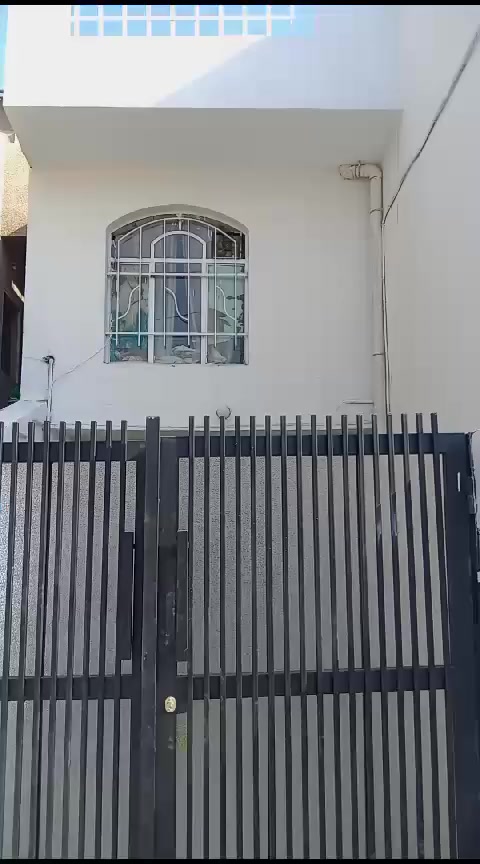 السلام عليكم دار للايجار ارضي للاستفسار الاتصال على الرقم *********** او ***********
