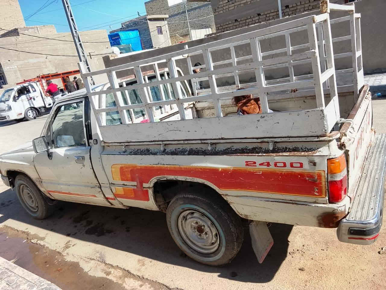 88للبيع مكفوله رقم نكليزي مكينه كروسيده ترايك للموصل السعر 40 قفل ***********
