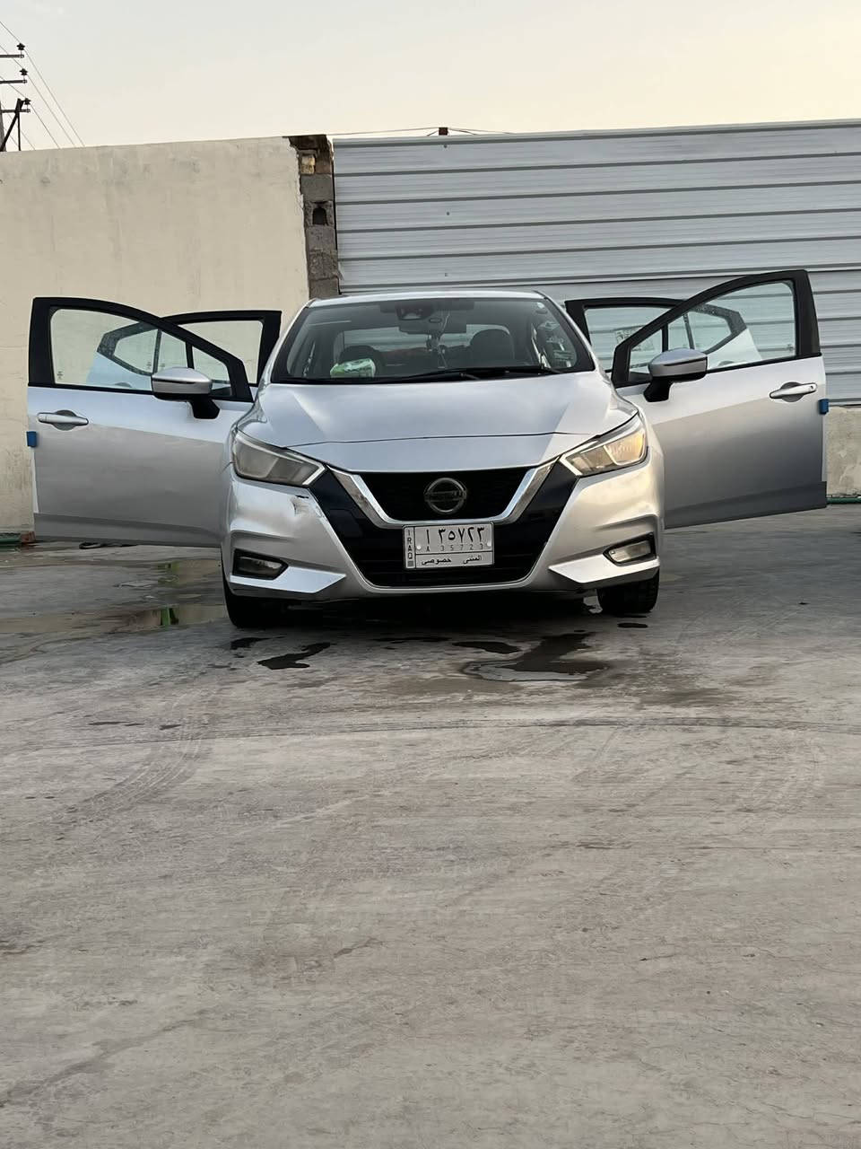 فيرسا موديل 2021 فول موصفات معوقين بعدله سنه وتصير حره جاملغ وبنيد حادث امريكي بدون داخل 
مكان ديوانيه 
***********
