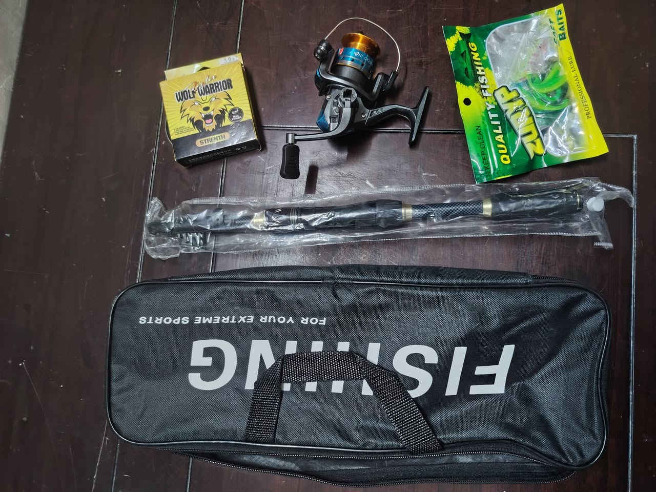 سلام عليكم شباب عغراض صيد جديد جديد

عصه مال صيد طولها متر و٨٠
ومكينه اصليه
وشص اصلي
وطعم جلاتين
وجنطه
مكان بصره قبله رقم ***********
