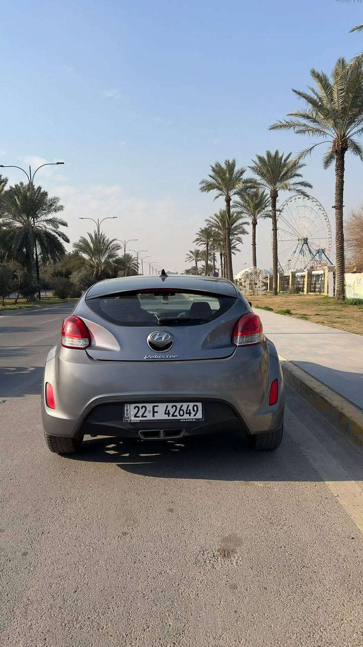 هيونداى فولستر 2016 امريكي رقم أربيل إنكليزي
مواصفات السيارة : شاشة لمس بلوتوث كاميرا خلفية تحكمات استيرن محرك 1600 نظام ايكو و سبورت  .

السيارة نظيفة حيل صورة الحادث بالمنشور وصورة السونار الي ماشر عليه كلير .سعر السيارة 100 وبيها مجال
 مكان السياره بغداد/الحارثيه / رقم التواصل  ***********
