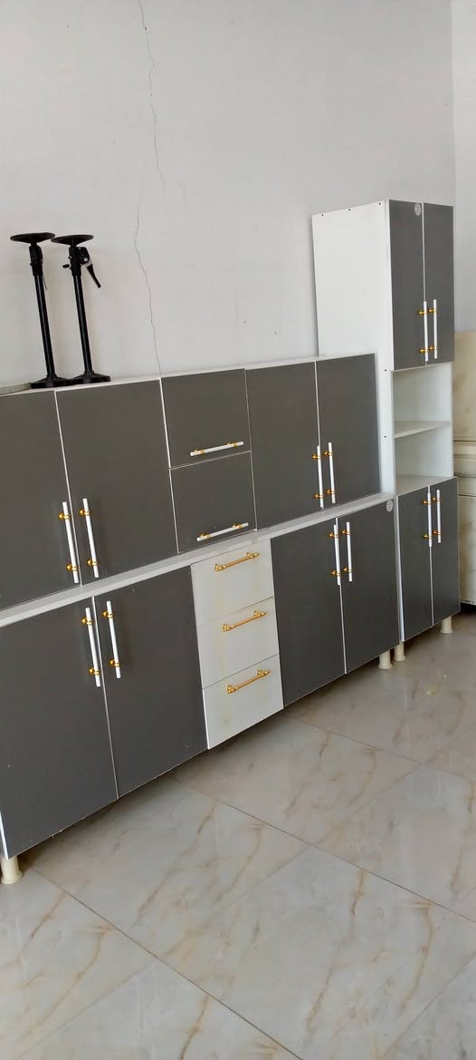 اغراض منزليه للبيع في قضاء الرمانه التواصل خاص او على واتساب ***********
