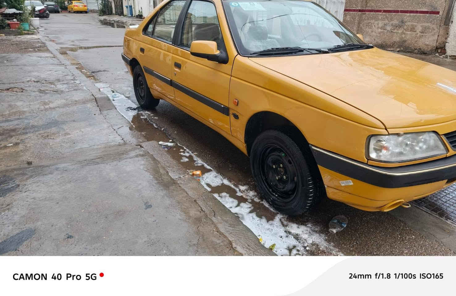 السلام عليكم للبيع بيجو لميس 2015 السيارة بيهة بس رصعات بالجاملغ الخلفي اليسر باقي السارة خير من الله تبريد ثدفئة صدر تايرات كهربائيات كلهة كاملة اترايك اخو الزيرو مصفرة هيئة و غرامة السيارة باسمي السعر 45 بيهة مجال حك الجية للتواصل صاحب السيارة *********** المكان بغداد الشعلة
