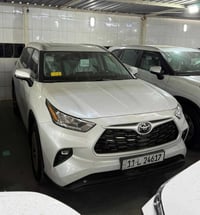 ♻️  تويوتا هايلندر GLE خليجي  2025 ♻️   سعودي  ( عبد اللطيف جميل ) km....