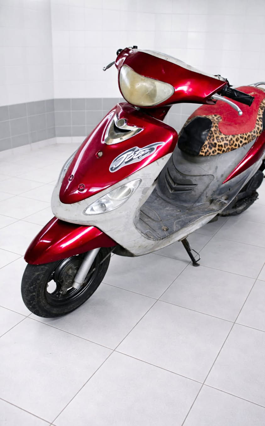 من رخصه الادمن المحترم 
سلام عليكم 
ماكس منغولي
سرعه 120
صناعه ياباني
لون احمر 
مكينه 49
شغاله سلف وهندر نكره
قفل جنطه شغال 
عداد بانزين شغال 
دراجه كلش حلوه 
ومكينتها ناعمه شغلها متسمع صوتها
سعرها 375 قفل 
مكاني الزعفرانية


**إذا كنت صاحب هذا الإعلان وتريد حذفه لأي سبب، رجاءا أرسل رسالة إلى الدعم الفني**