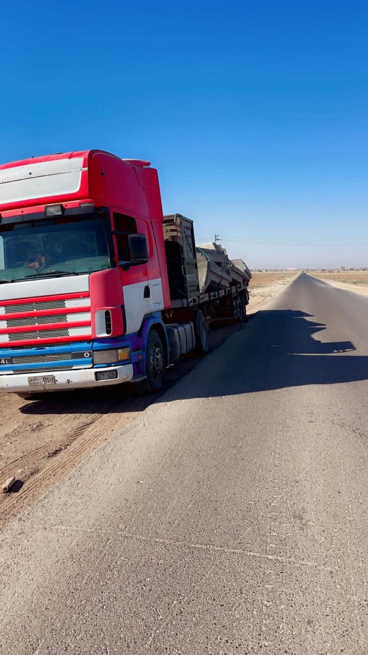 سلام عليكم سكانيه البيع موديل الفين واحد مثبته براد رقم صلاح الدين   بيه اضباره قرصه ماجاي ابيعه علا وضعه راس اوعربانه  العربانه صفايحه موجوده تخم تاير راس اوعربانه   الستفسار التصال عل ***********
