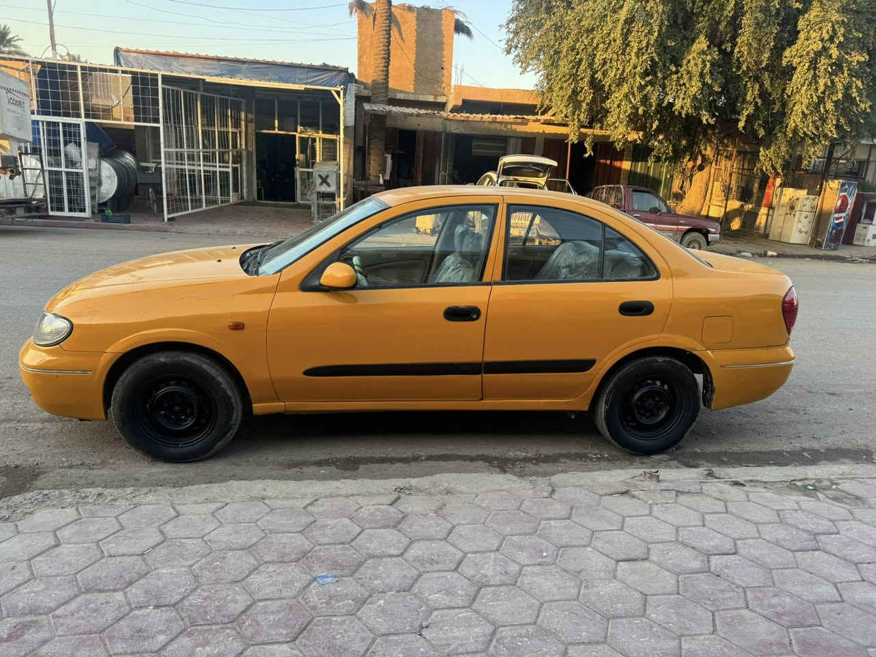 سني 2011
سيارة سني 2011 
كير مكينه مكفول 
هيئه مصفرة 
مكينه 1800
كير عادي 
بيهاا طخه بصيطه يم الجنطه
مكان السيارة المدائن 
باقي التفاصيل اتصل ع الرقم و تدلل
***********
77$ و بيها مجال
