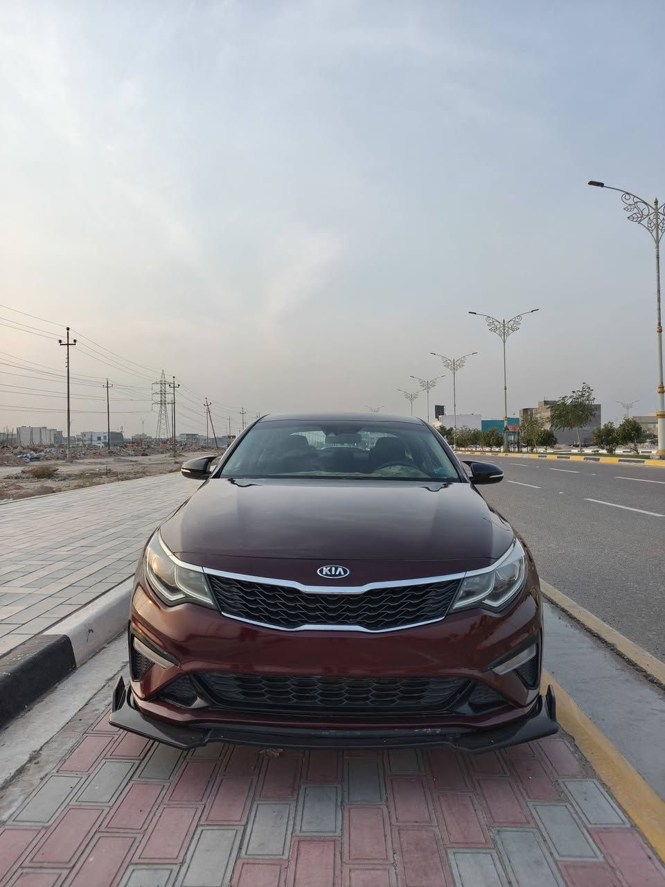 السلام عليكم
كيا اوبتما 2019 وراد امريكي 
مكينه 2400 
السياره جاهزه من كلشي مكينه وكير خير من الله وحداديه  تبريد ثلج  تدفئه السياره شاشه جبيره وحساسات ورادار وتحكم استيرن رقم كربلاء معوقين ومفتوحه يعني باقي بس تمشي معامله وتداور باسمك حادث السياره من امريكه ثلاث قطع بنيد وجاملغين وضربته كلش خفيفه ايرباكات كله سليمه بيه رشات صبغ اثر شخوط السياره ماشيه 88 سعرهه 135 وبيه مجال مكان السياره كربلاء 
***********

