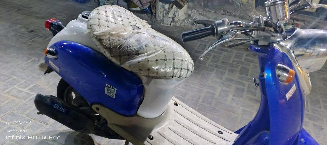 السلام عليكم للبيع دراجه ياماها كلاسك (عبد الحليم)نضيفه تشتغل هندر بي كايم بيه بوربرن مال بنكه مجفته جديد السعر 125قفل للستفسار واتساب.***********
