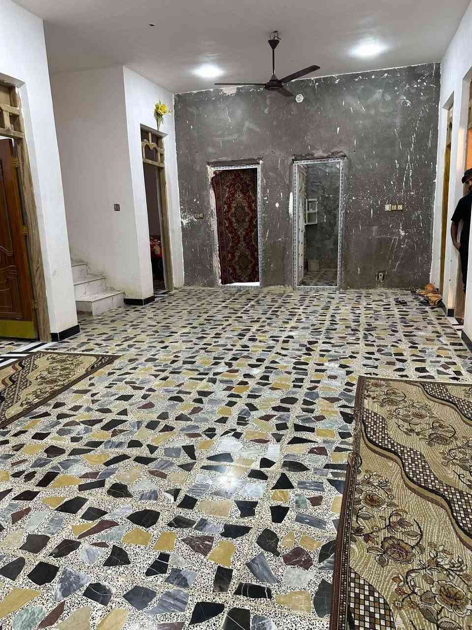 يا الله

بيت للبيع ركن (300متر) طابو زراعي سند 25 حق التملك

طابق واحد كامل وبناء حديث 2020
بلزراعي مال سيد جميل قرب شارع 15

خدمات كامله 

متكون من طارمه كبيره استقبال كبير وصاله كبيره ومطبخ كبير وصحيات ومنور كبيرات  وغرفتين اكبار

خدمات كامله ما عدا التبليط
السعر 80 وبي مجال للشراي

للتواصل والاستفسار خاص او اتصال
*********** 
***********
اخوكم ابو نور الدلال

المكتب مجاز حكومياً ادخل للحساب ناشر ابيوت اي بيت ايعجبك راسلني وتدلل

أعرض عقارك عندنا ودع لنا التسويق
