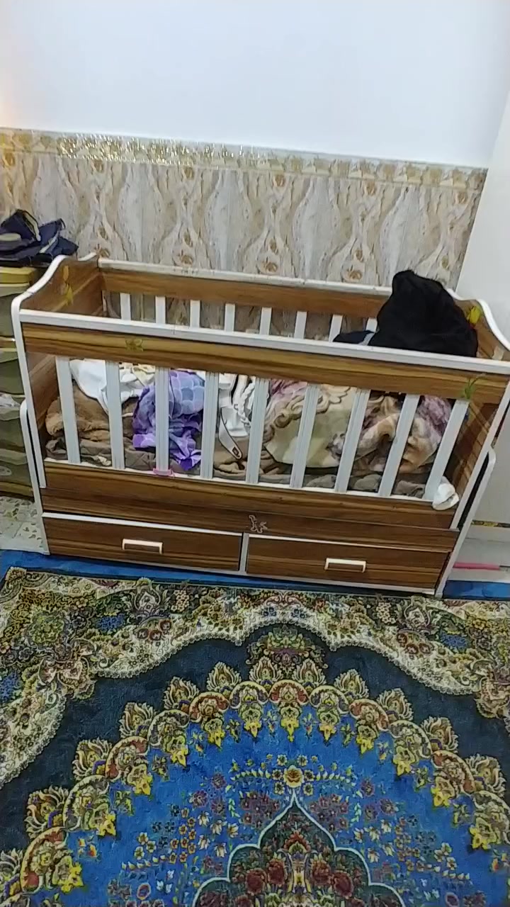 سلام عليكم جربايه 👶 طفل بحاله جيده مع دوشك البيع مكان سبع قصور السعر 80 قفل رقم الهاتف *********** او المراسله على الفيس بوك
