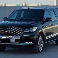 لينكولن نافيكيتور 2023 Lincoln Navigator 2023   ماشيه 14 الف ‏السيارة ...