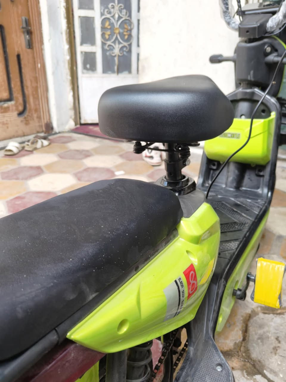 السلام عليكم ورحمة الله وبركاته دراجه شحن للبيع اخت الجديده قيم واخذ. مكاني ديوانيه مركز دراجه نضيفه جدا جدا رقم الهاتف ***********
