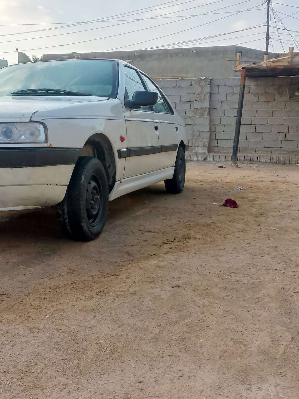 سلام عليكم بيجو رواه للبيع 2009 رقم نجف سنويه مجدده لسبعه وعشرين راعيهه موجود يريد مداور مكاني نجف كوفه   رقم تليفوني ***********
