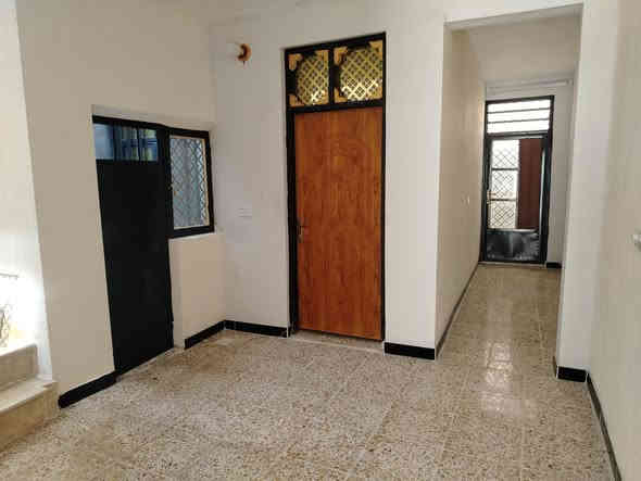 دار للبيع المساحة ٩٥ بنأ جديد مدخل حي طارق وصط دربونة مال السيطرة السعر ٣٧  ***********
