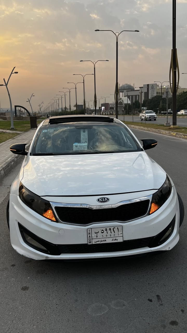 السلام عليكم 

اوبتيما للبيع موديل 2011 السياره فول مواصفات خليجي مبدل بيها باب بلادي عكس السايق السياره باسمي تحويل ثاني يوم السعر 122 وبيها مجال 💫

للاستفسار الاتصال عل الرقم التالي 

***********
