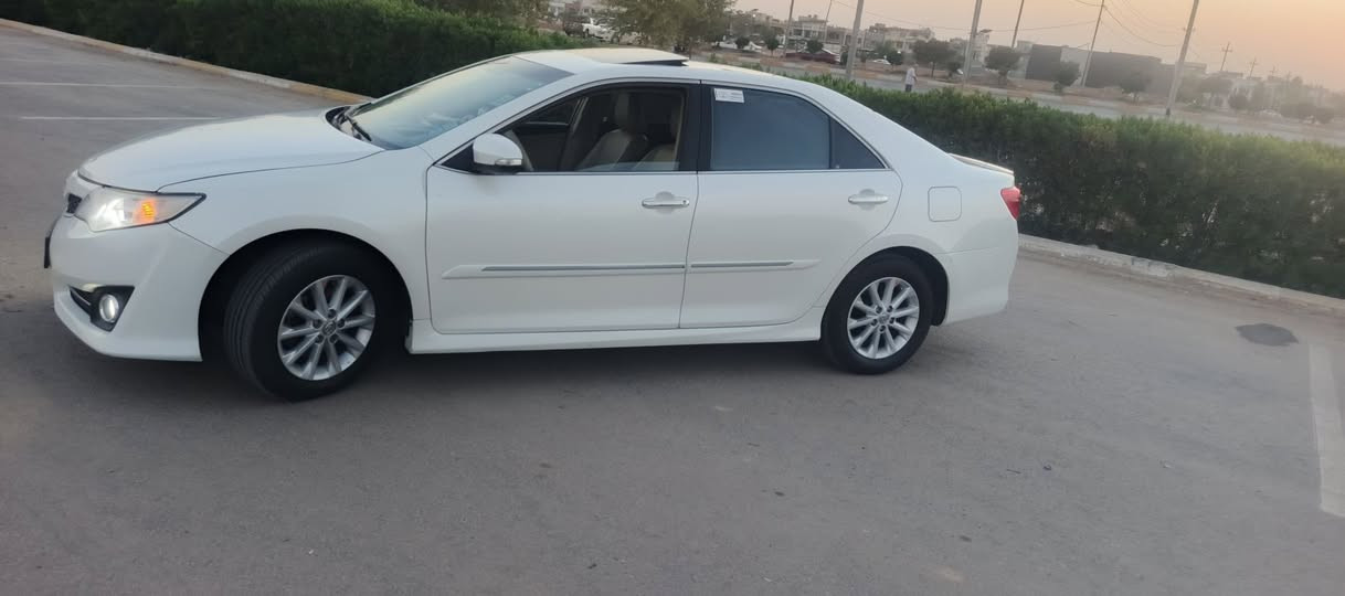 سە رەتا بەناوی خوایگەورە [ سلاوڕێز تویۆتا کامری مۆدیل 2013 قە پات مواسە فات سە یارە کە یەک جاملخی پێشەوە لای سایەق سبوغە بێناو گرتن جاملخی پێشەوەی سە کنیش دوساردی زۆر بجوکی هه یە شایەنی باسکردن نیە سلایتەو بەسمە یەو دوودەرگا پنجە مۆرە کوشن جلدەو کارە باییە ناوکرێمیە سوکان فۆلیێۆمە تەحدیل سورحە یە تاخم پێشو داوی توندوتۆڵا جوار تایەی لۆکی بۆبەستراوە گێڕو مە کینەش بە شەرت نە کرایتە وە تاخم گاحی قالب دە رە جە یەک بۆداندراوە گلۆپی بن پێیانی بۆبەستراوە کاکە لە مواسە فات قە پاتە سپێری دانە بە زیوە تاخم جە گو ئەشیای بیلاد کامل ماوە ]590 هه زاری غرامە لە سە رە بۆت دە گەڕێتەوە بە ناو کردنو غرامە بە شەرت )سعری 150کە مەک مەجال ) لە هه ولێرم )ژم*********** أربيل, العراق
