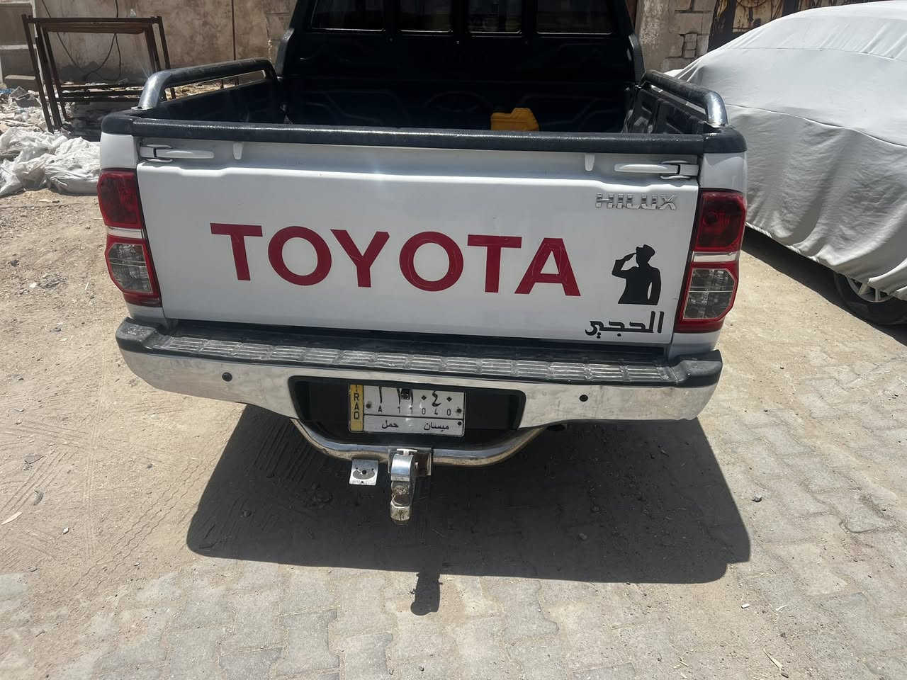 مديل ١٤ كير اوتماتيك  سياره جديده بيه بارد بل بنيد  ومحولبه شويه بيه طخه بل جاملق بي شويه صبق ومفتوح  كير  كفاله ميكنه مفتوحه ومجفته درجه اوله حداديه ع اخر حبايه السياره سحب ونضافه خير من الله سونار موجود   السعر ٢٠٠ دوشكه وارضيات   ساره خير من الله  لي مو شراي لا يتصل ***********
