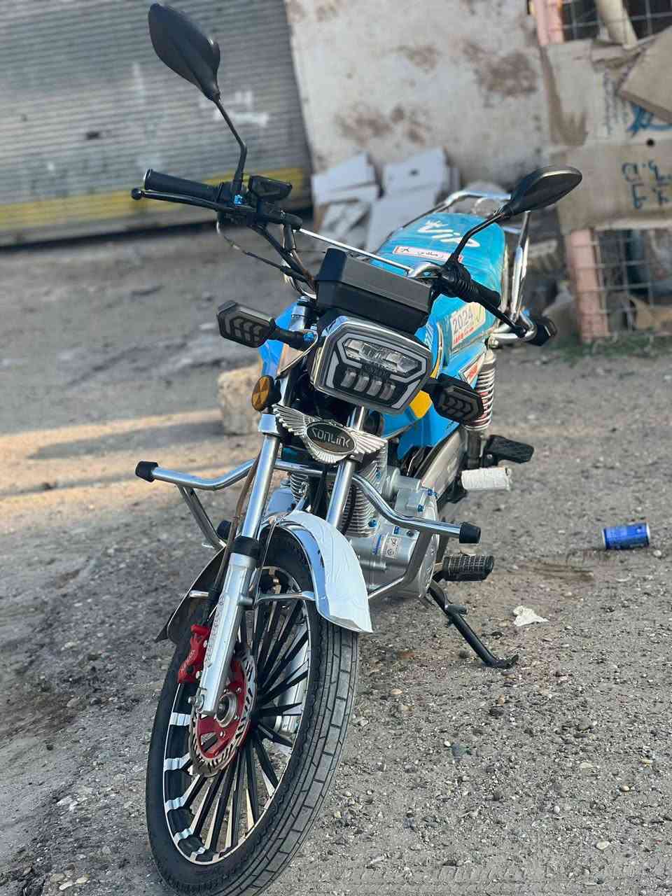 السلام عليكم يراني مودييل 24مكفول  من تاير للتاير محرك200 ماممدود عليه صبانه  تاخذه ماتخلي عليه ربع دراجه حلوه وناعمه دراجه شوفت عينك حلا من صوره والله سعر 775 بي مجال  رجائن مو شراي لا تعبني ولا تعبك  ***********
