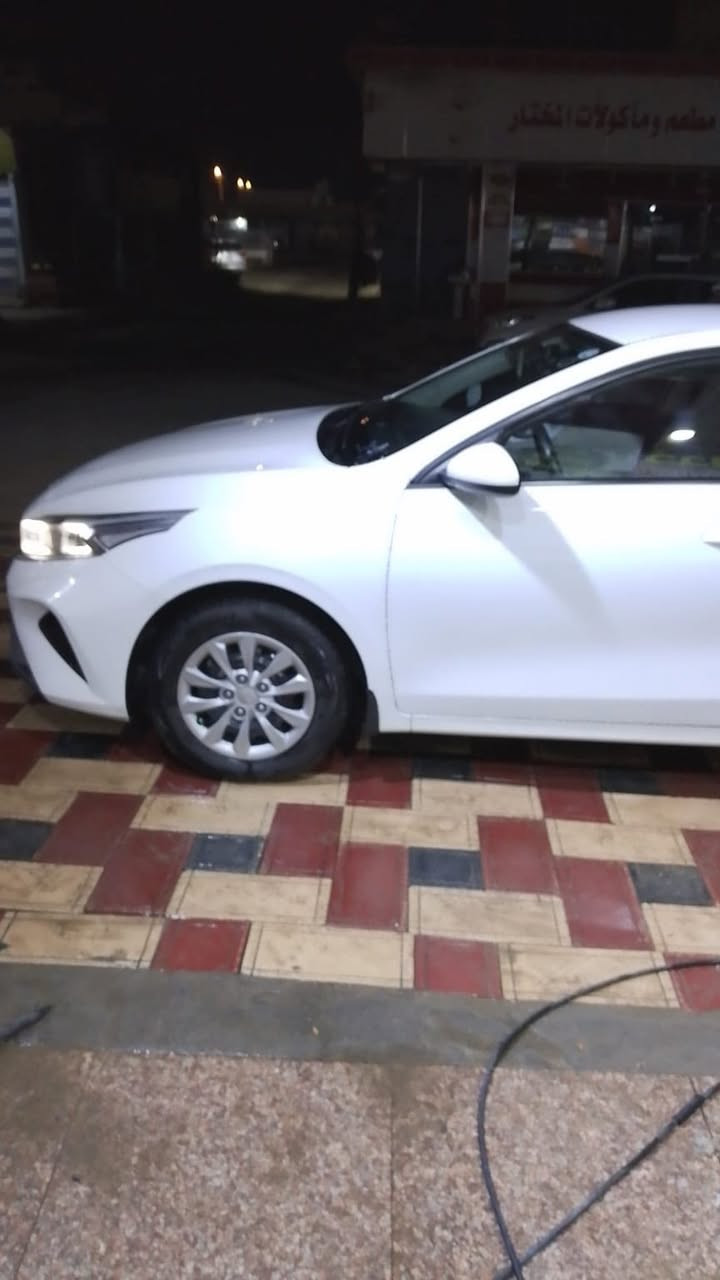 سيراتو 24 كفاله عامه مكانها ناصريه 1600  ماشيه 69 نص فول سعرها 170 بيها مجال


**إذا كنت صاحب هذا الإعلان وتريد حذفه لأي سبب، رجاءا أرسل رسالة إلى الدعم الفني**