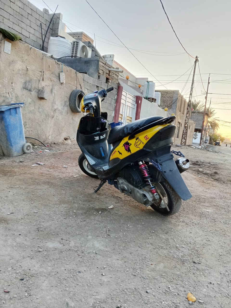 سلام عليكم ماكس عدله بوشه 55مكينه مفوله ويل نجمه درجة شيال رياضي دبل سبع الوان نكره سلف كهربائيات كلها شغاله بيع أو مراوس باربعه كير المكان كربلاء العطيشي الحسينيه الرقم ***********السعر 500وبيها مجال
