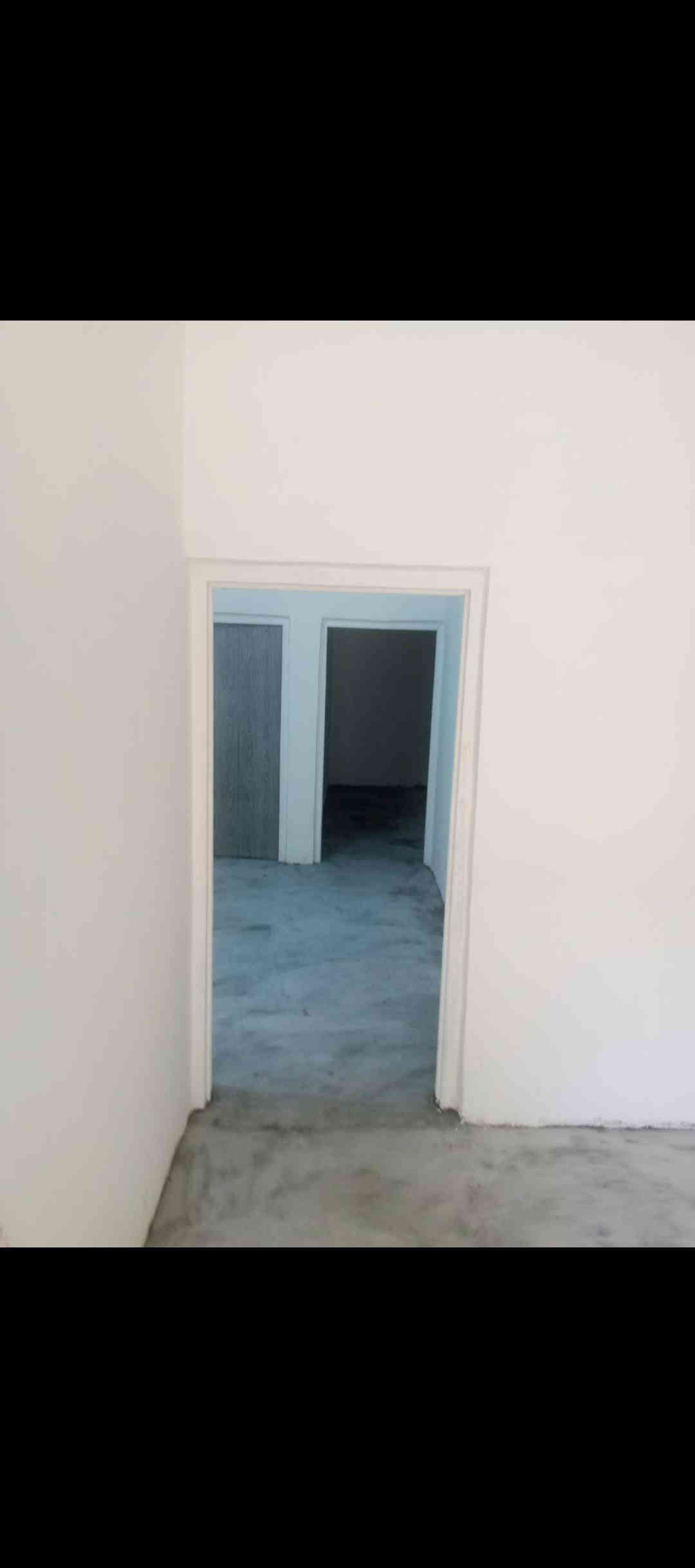 السلام عليكم احبتي .... 
للاستفسار الاتصال على الرقم:***********
🛑يتوفر بيت في أبي الخصيب منطقه أبو الجوزي يبعد عن السايدين وقبه أبو الجوزي أقل الربع كيلو طابق واحد طابو صرف زراعي. المساحه 170 متر 
تاريخ البناء 2014
السعر ,(65)وقابل للتفاوض 
المنطقة أمن وأمان الله شاهد عليه وجوره تخبل
يتكون البيت من استقبال وصاله وغرفتين منام (والسطح كونكريت مسلح) صحيات الحمام في الداخل والتواليت في الخارج 
وبضهر البيت نهر بزل للمجاري ماتحتار بيهن 
البيت كامل مكمل  تأسيس جديد ماء وكهرباء
