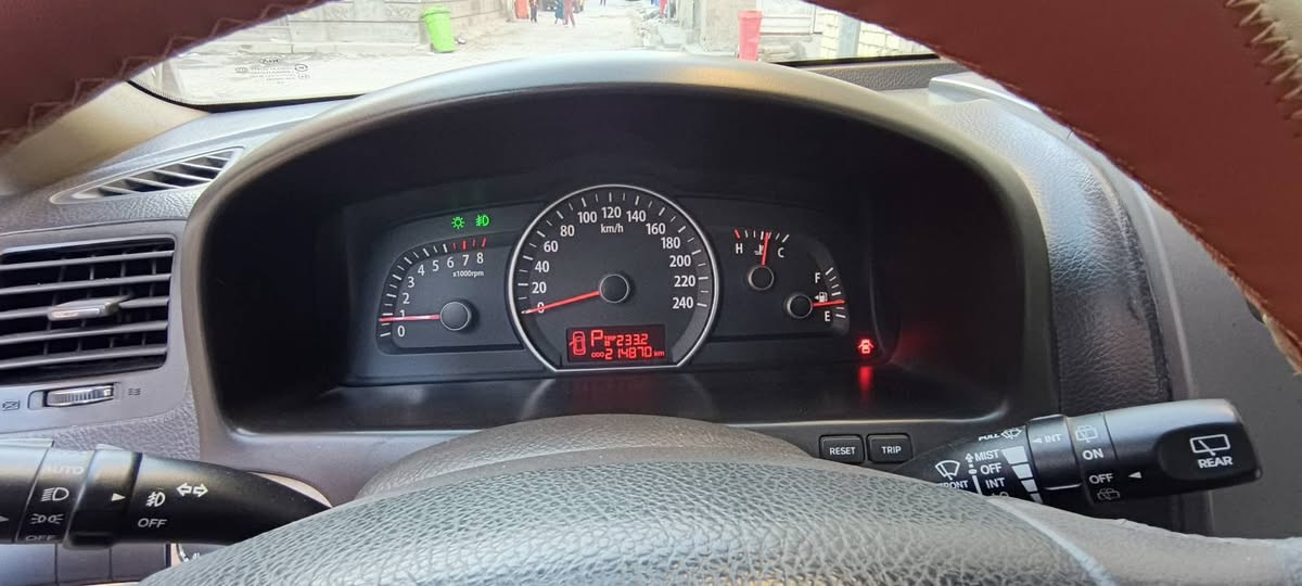 كيا موهافي موديل 2012 خليجي رقم بغداد نكليزي بسمي
بصمه عدد ٢
فتحمه سقف 
٦سلندر ٣٨٠٠  
٧راكب كشنات جلد كهرباء 
فورويل 4x4  ذاكرة كشن خزن ميموري
٣قطع تبريد  
 باب خلفي شفط
بصمه أبواب  
كامرة حساس خلفي نيكل يدات تحكم ستيرن مثبت سرعه مري شفط قلاب عل بك بك لايت لد تخم تاير جديد حداده جديده باتري جديد سعرها ١٤٣ ورقه  وبيها مجال بسيط مكاني بغداد مدينة الصدر الشراي يتصل ***********
