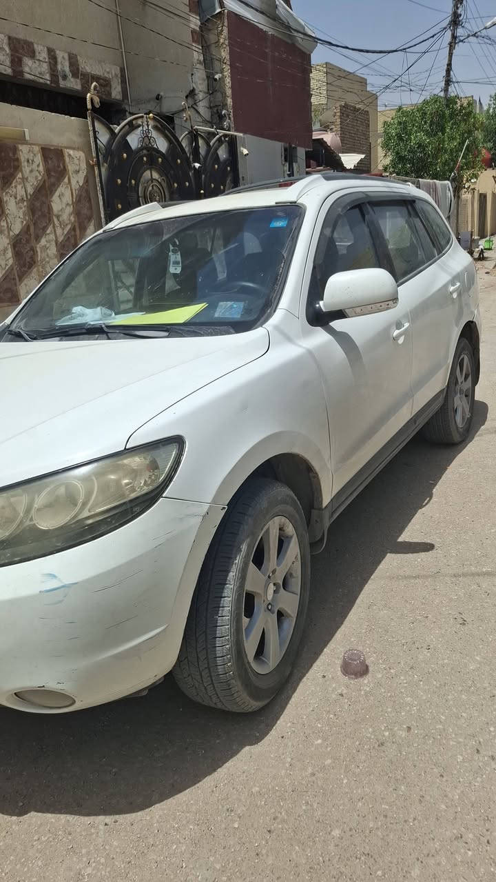 للبيع سنتافي ٢٠٠٩ خليجي فول مواصفات تدفئة مقاعد 
مقاعد كهرباء 
اشاير بل مري
مري كهرباء 
فتحة سقف 
فور ويل
٦سلندر 
٧راكب 
٣قطع تبريد
تحكمات بل ستيرن 
مثبت سرعة 
السعر ١٣٥ وبيها مجال للستفسار *********** غير متواجد على الفيس بوك
