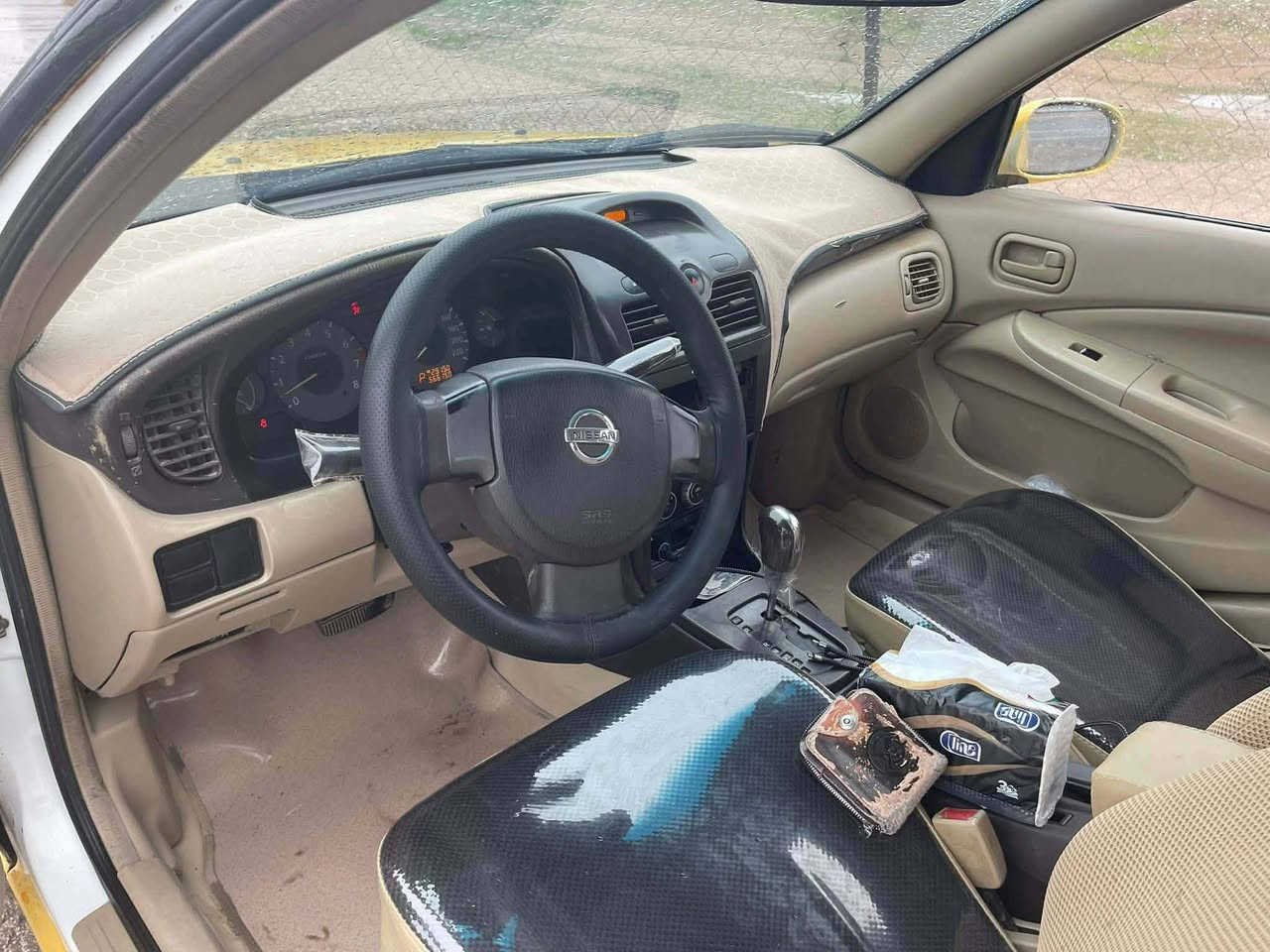 نيسان صني لبيع موديل 2009 بدون ضربه فقط بونيد وجاملخ امبدل بدون دواخل رقم ديالى  مشروع وطني كير اوتماتيك محرك شرط بقابه صفر سياره جاهزه شراي خابره صاحب سياره *********** سعر 73 ورقه
