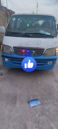 للبيع كيأ باو موديل ٢٠٠٩ رقم احمر محرك ونجيي وكير اوتماتيك جدد ابيع كو...