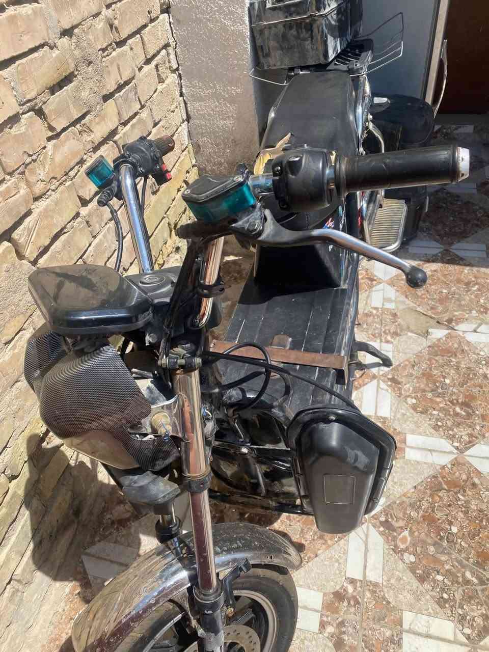 للبيع تفصيخ يرادلهه بطاريات أو ملف أبيع على هل وضعيه
السعر ٢٠٠بيهه مجال 
***********
