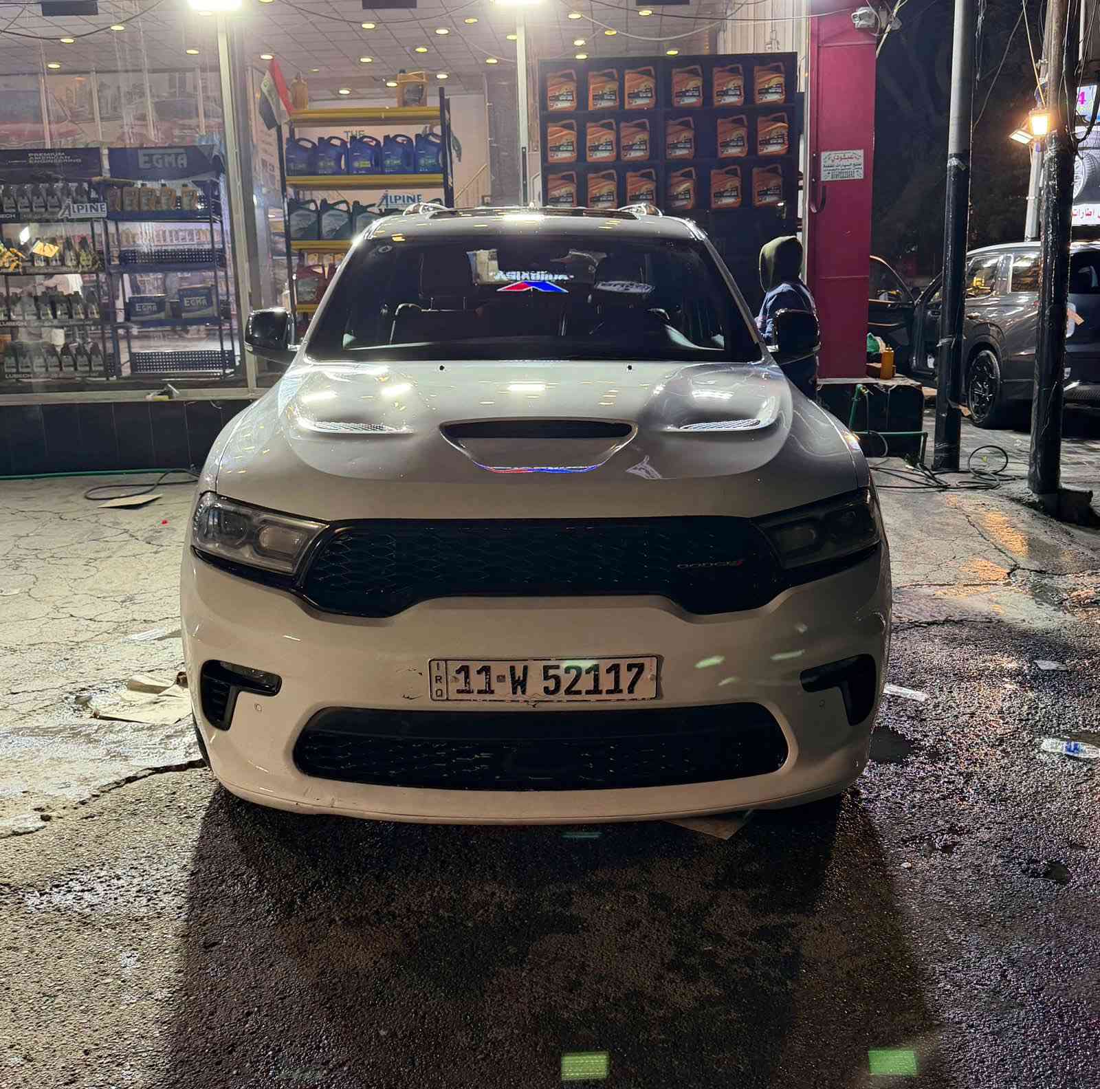 دورنكو RT ماكس للبيع 🔥
الموديل: 2021
المسافة: 93 ألف كم فقط

المواصفات:
✅ فول المواصفات
✅ نظام النقطة العمياء
✅ رادار أمامي
✅ فتحة سقف
✅ كشنات تبريد وتدفئة
✅ داخلية ملكي دوشمة أحمر مميزة

التعديلات والحالة:
🔧 جاملغ  وبنيد مبدل
🔧 جاملغ عكس السايق مفتوح (تعديل بارد وراجع)
🎨 باب عكس السايق بيه صبغ خفيف جداً بسبب خدش نقل فقط

⚙️ برمجة مصطفى إيكل – أداء عالي واستجابة ممتازة

السيارة نظيفة وجاهزة للاستخدام، فحصها مرحب به.
للجادين فقط، السعر قابل للنقاش مكان السياره بغداد . 
السعر 270 ورقه 

هـ  : ***********
هـ : ‭0770 555 0984‬
